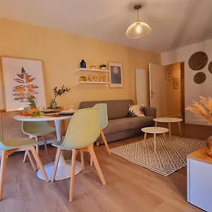 T2 Quartier Mermoz, 2 Places De Parking Privees Pamiers